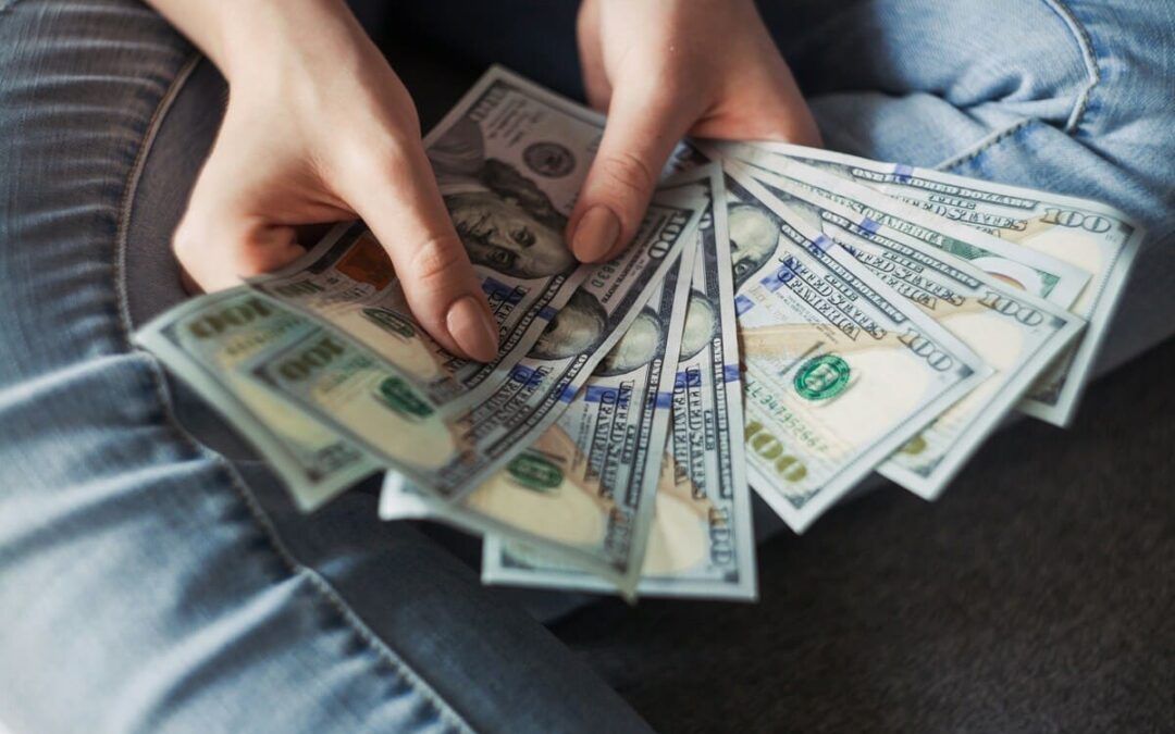 Captación ilegal de dinero en Ecuador: por qué existe delito aunque el inversionista no pierda dinero